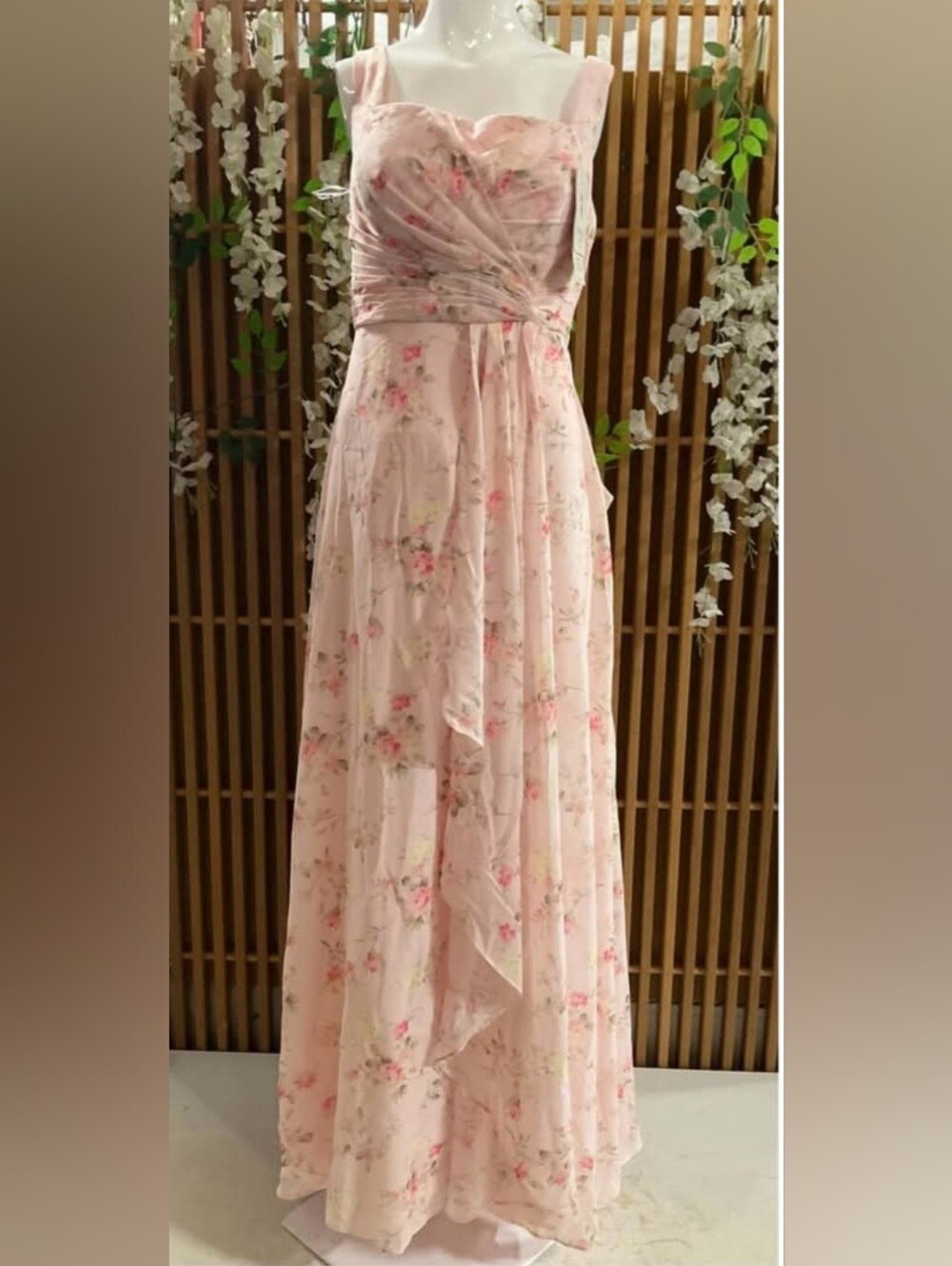 Elegant Pink Floral Chiffon Evening Dress with Draped Waist
